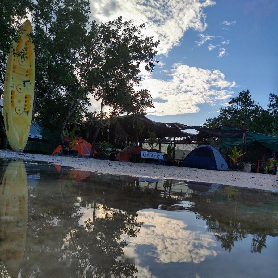 Casa De Los Santos Camping Y Eco Cabanas Holbox Extérieur photo