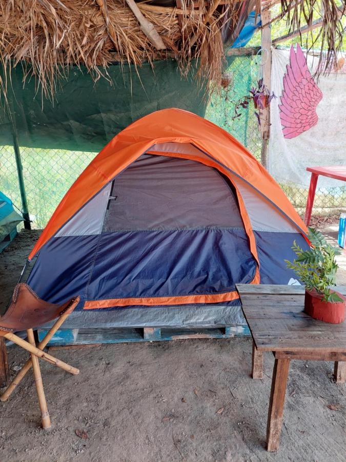 Casa De Los Santos Camping Y Eco Cabanas Holbox Extérieur photo