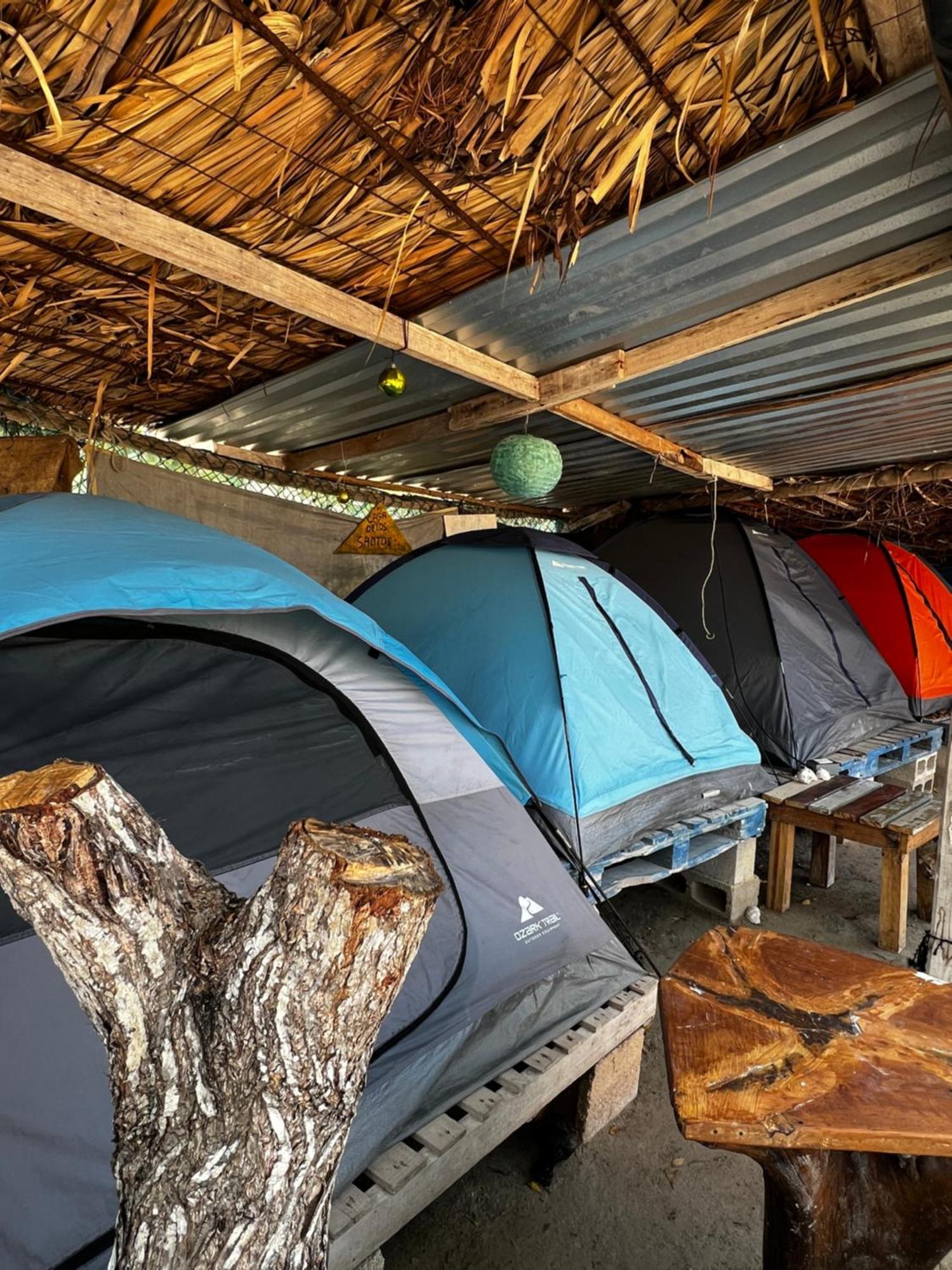 Casa De Los Santos Camping Y Eco Cabanas Holbox Extérieur photo